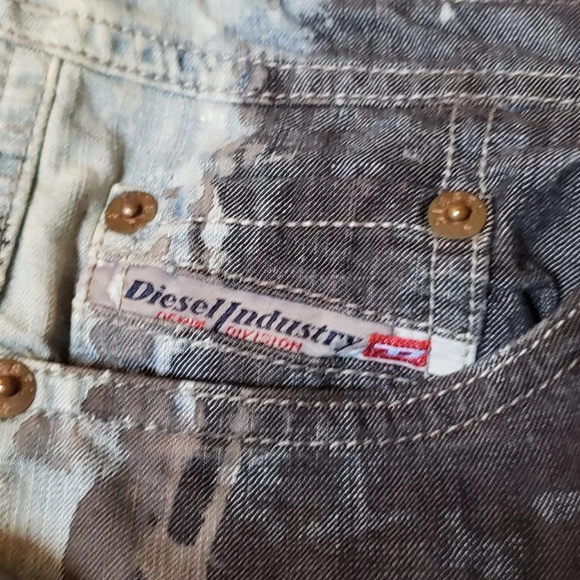 Diesel Paint Splatter Camouflage Denim Jeans Dark Wash - Picture 3 of 3